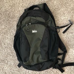 REI Co-op Day Pack